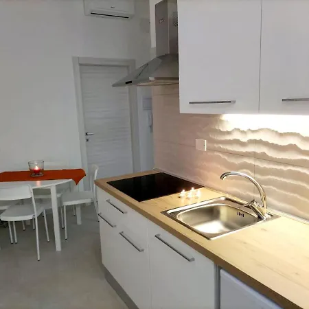 Maison 44 Brindisi